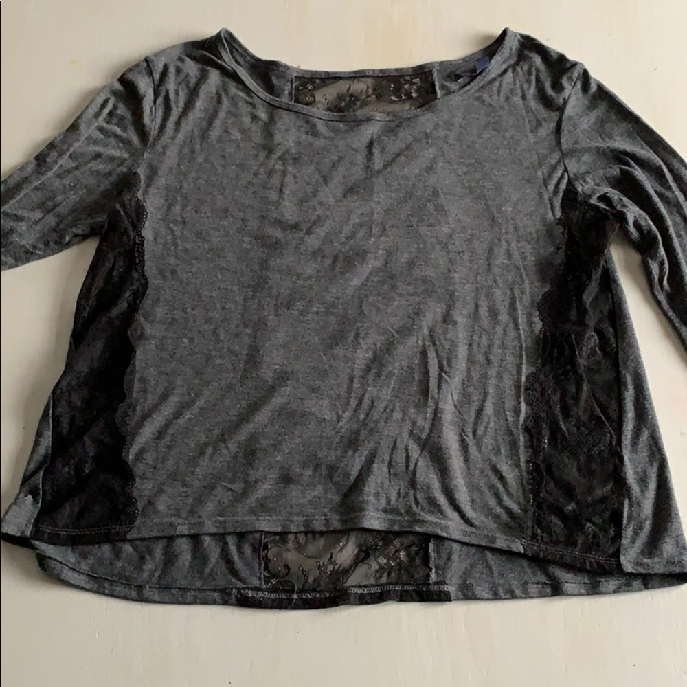 Women’s size large shirt